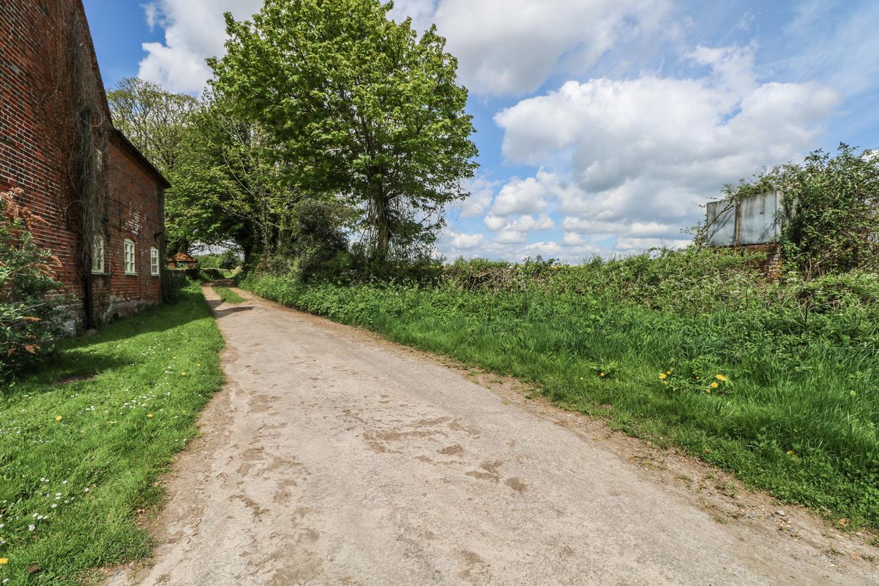 Downs View Dairy Villa Broughton  Eksteriør billede